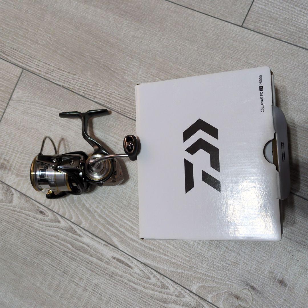 神社　新品　 ルビアス FC LT2500S リール