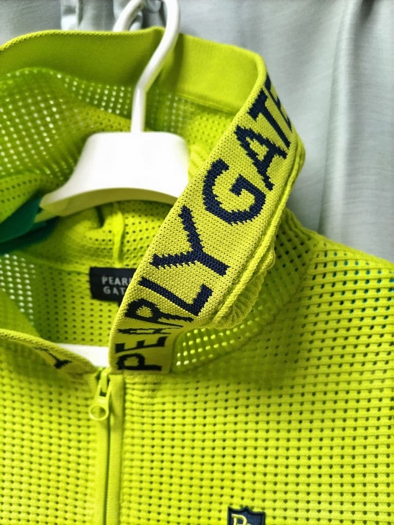 パーリーゲイツ　メッシュ　ニットパーカー　グリーンイエロー