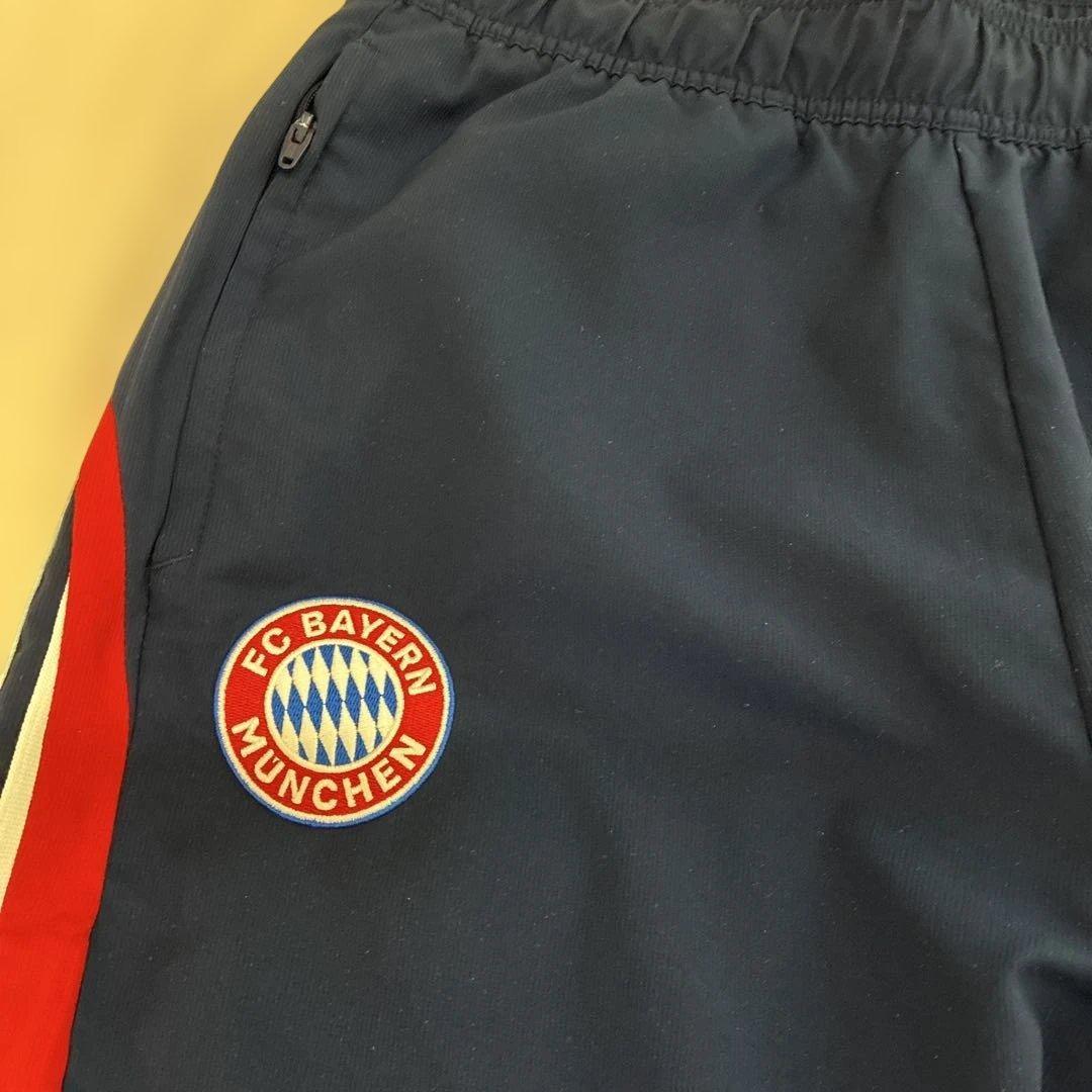 FC Bayern Munchen トレーニングウェア　上下セットアップ