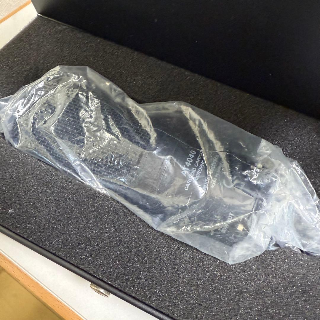 【美品】オーディオテクニカ AT4040 コンデンサーマイク スタンド・ケース付