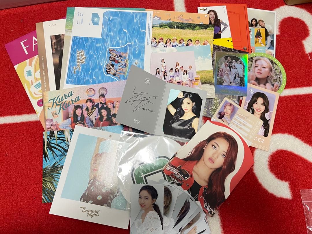 TWICE まとめ売り CD DVD トレカ