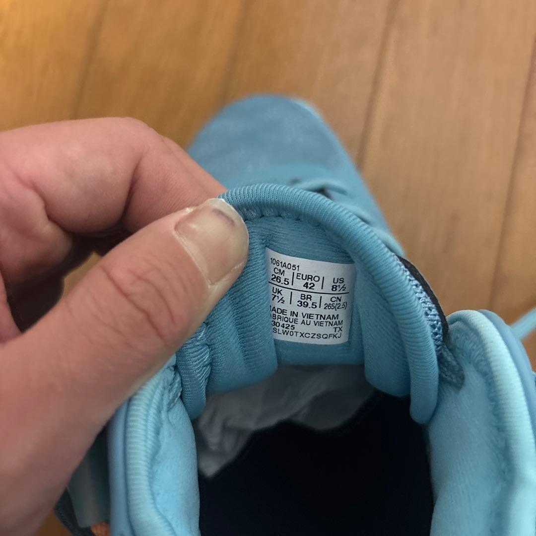 アシックス バスケットボールシューズ ライトブルー