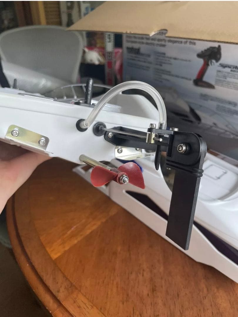 京商 マジェスティ600 ラジコンボート