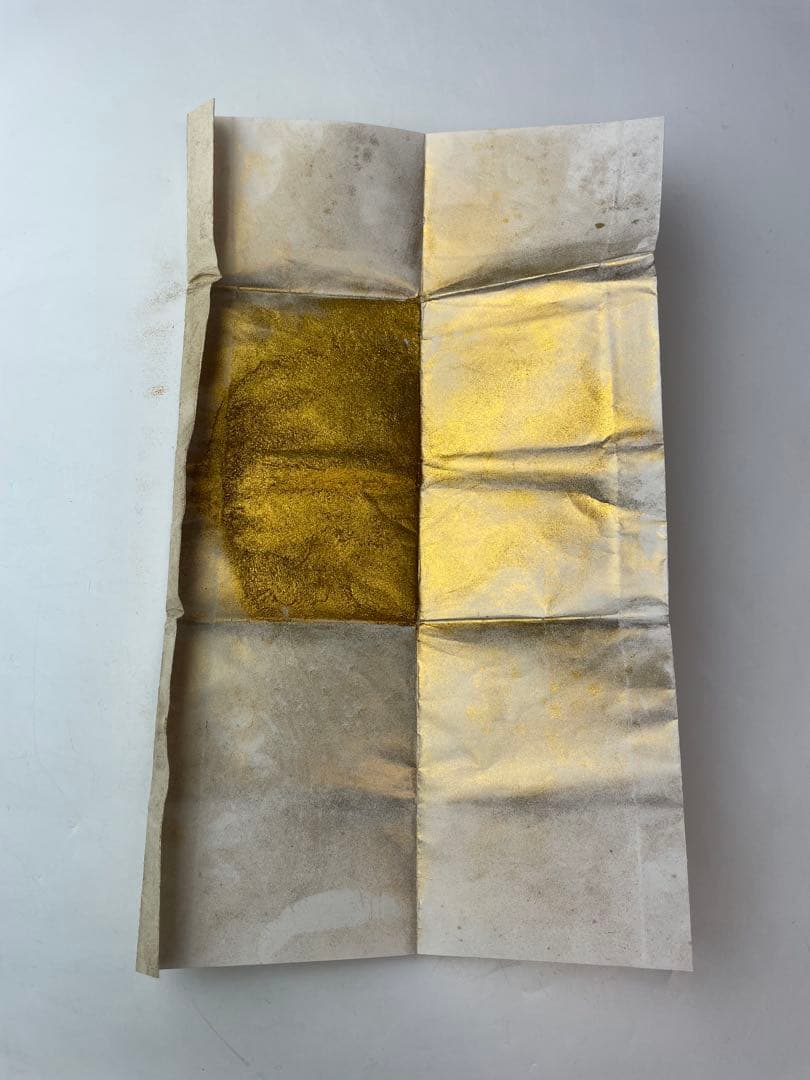 純金？金色の粉末 約19.6g 金粉