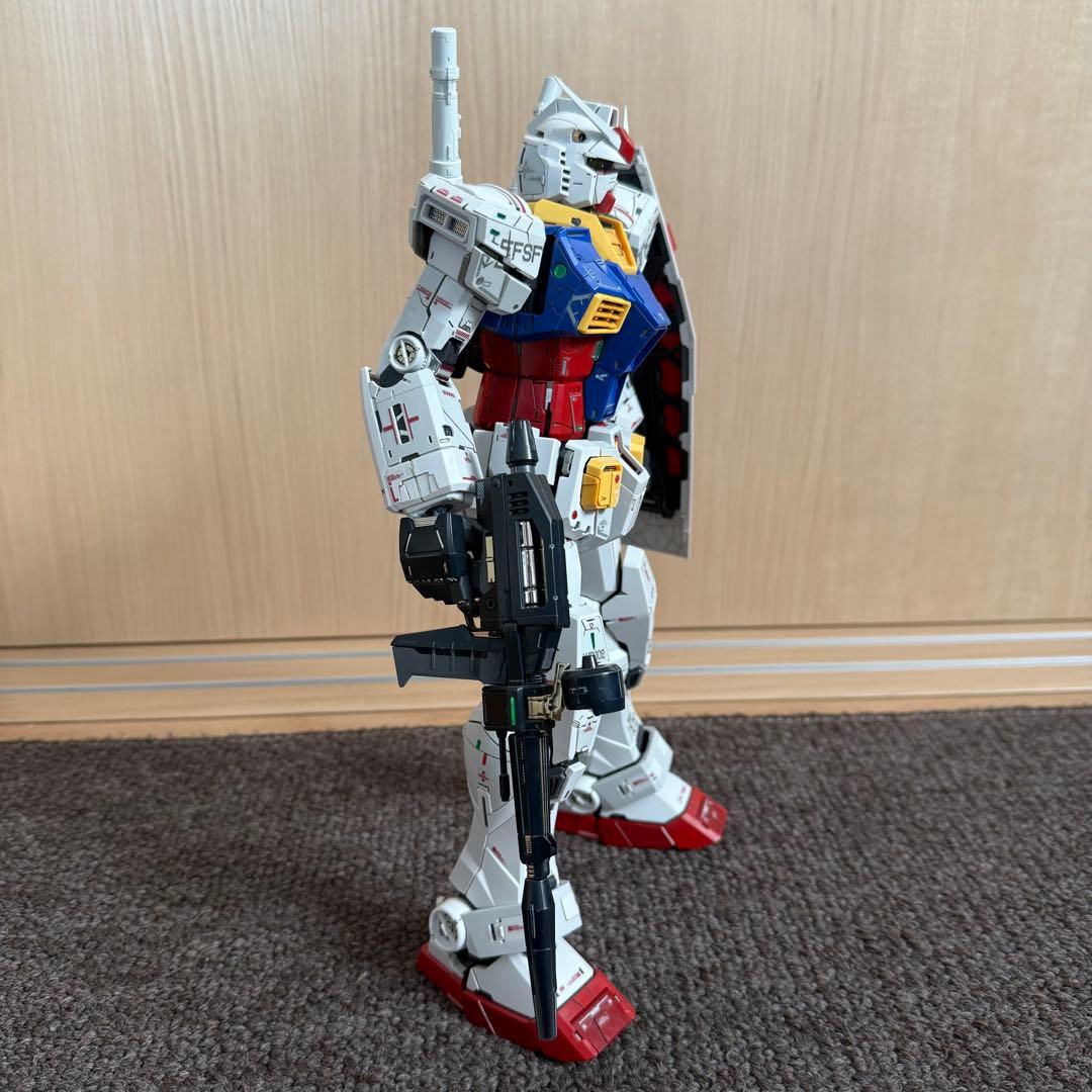 PG UNLEASHED RX-78-2 ガンダム 1/60 完成品