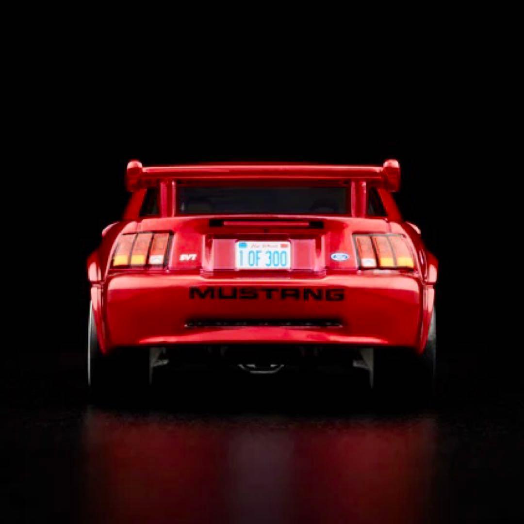 RLC限定 2000年式 フォード マスタング SVT Cobra R レッド