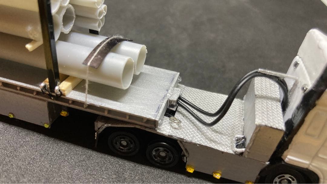 トミカ風ミニカー改造日野プロフィアまな板トレーラー