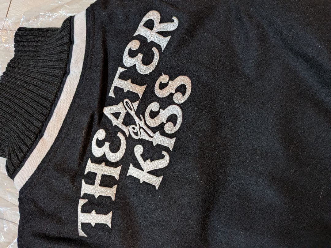 L'Arc〜en〜Ciel ラルク ツアー スタジャン S 黒 刺繍 白ライン