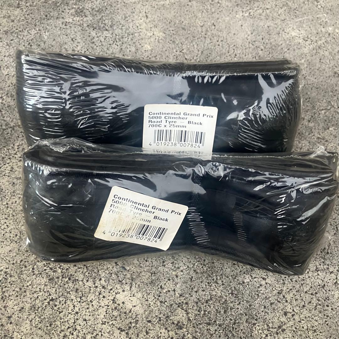 Grand Prix 5000 700x25C クリンチャー　2本セット
