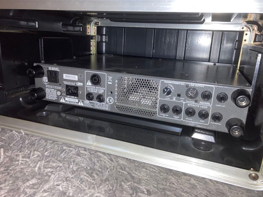 【ジャンク】Ampeg SVT-3 PRO ベース用アンプ　4Uラック付き