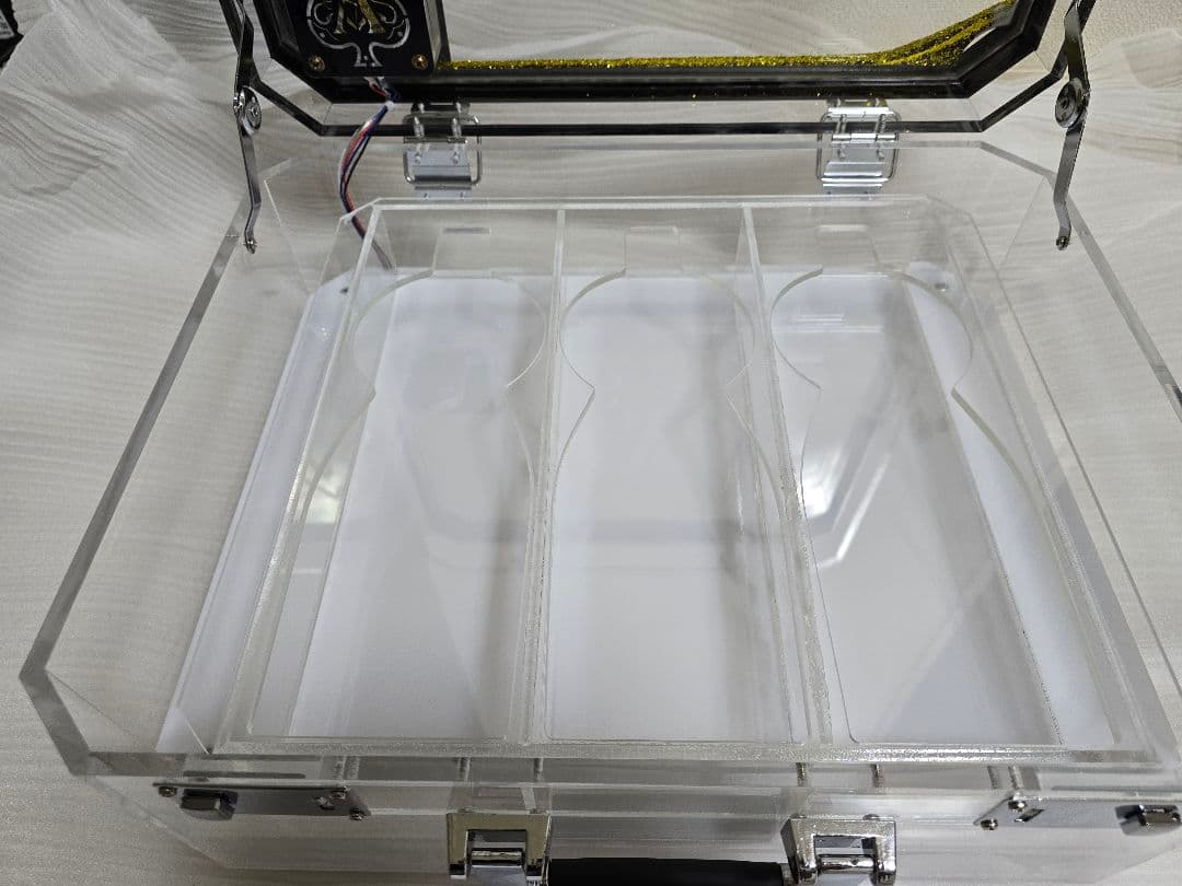 アルマンド 信号機 最新 アタッシュケース LED