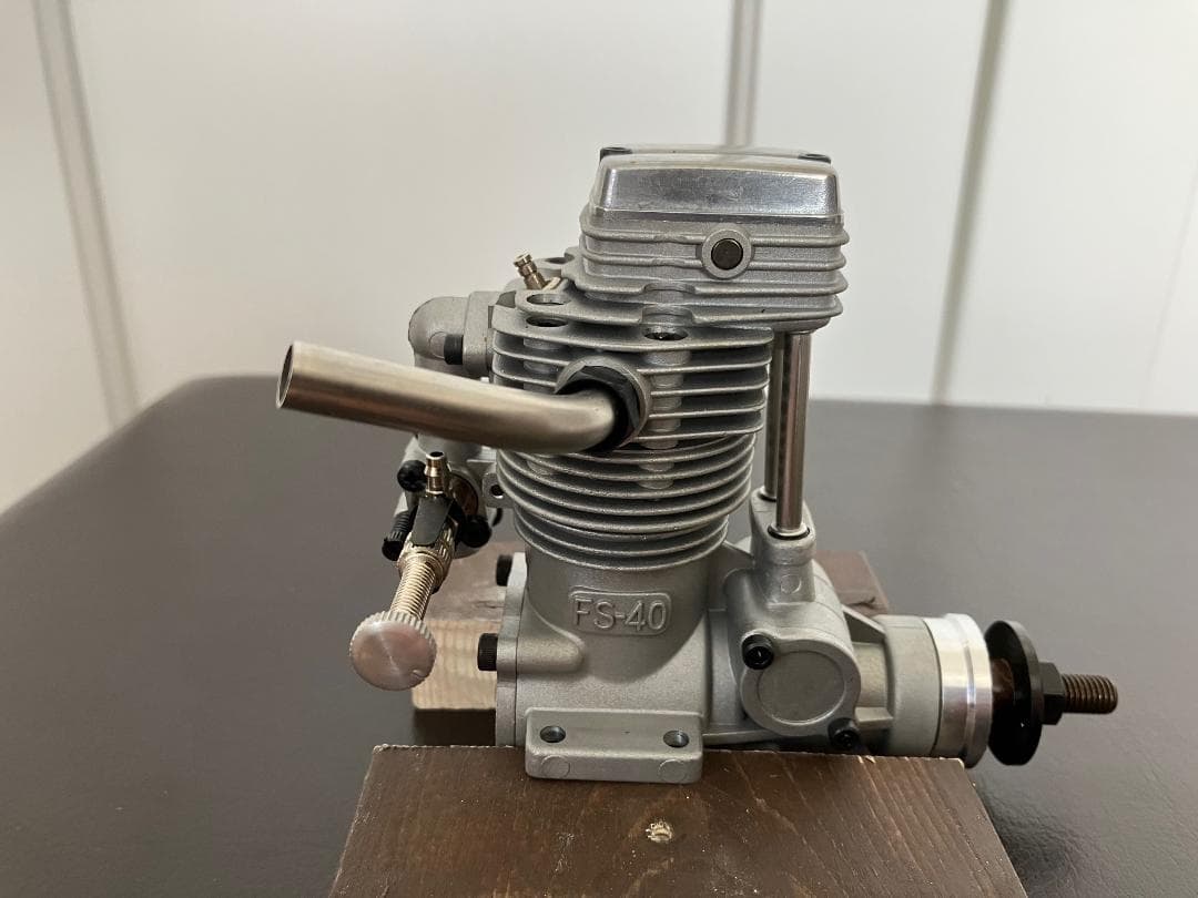 OS FS-40（4サイクルエンジン）
