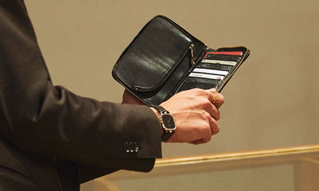 GLEN グレンロイヤル オーガナイザーウォレット パスポート