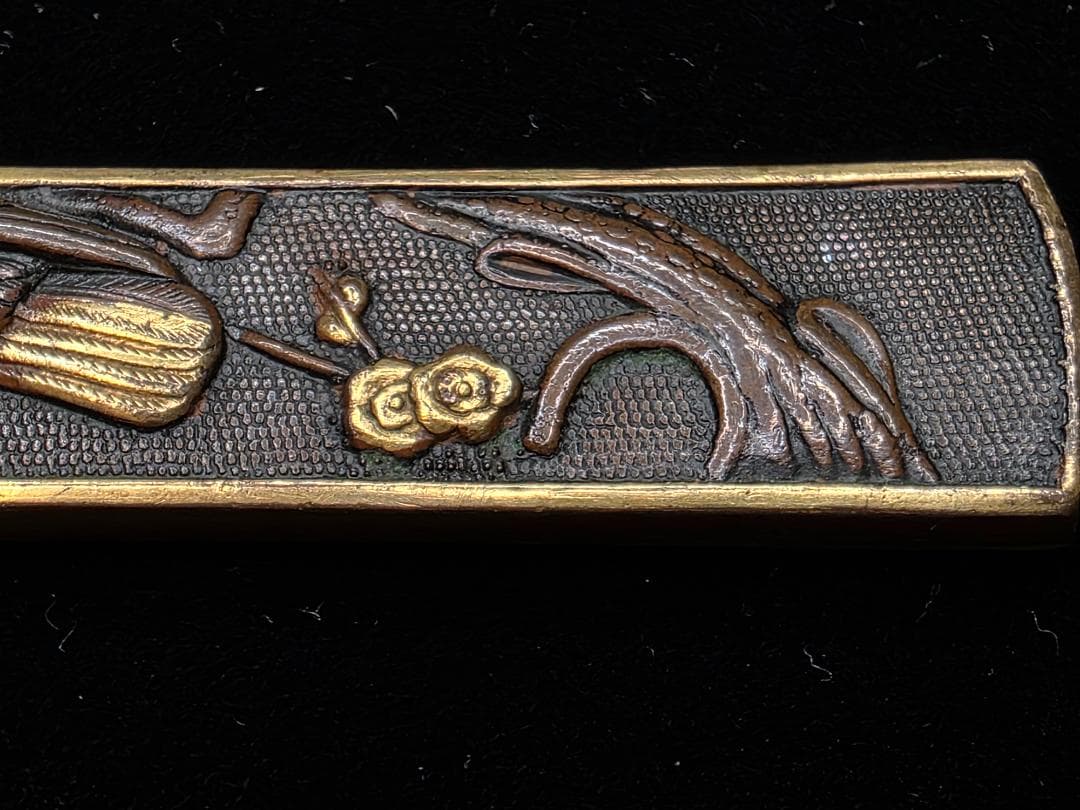 無銘 小柄 赤銅魚子地鳥に梅樹図 日本刀 刀装具 骨董 古美術 江戸時代 時代物