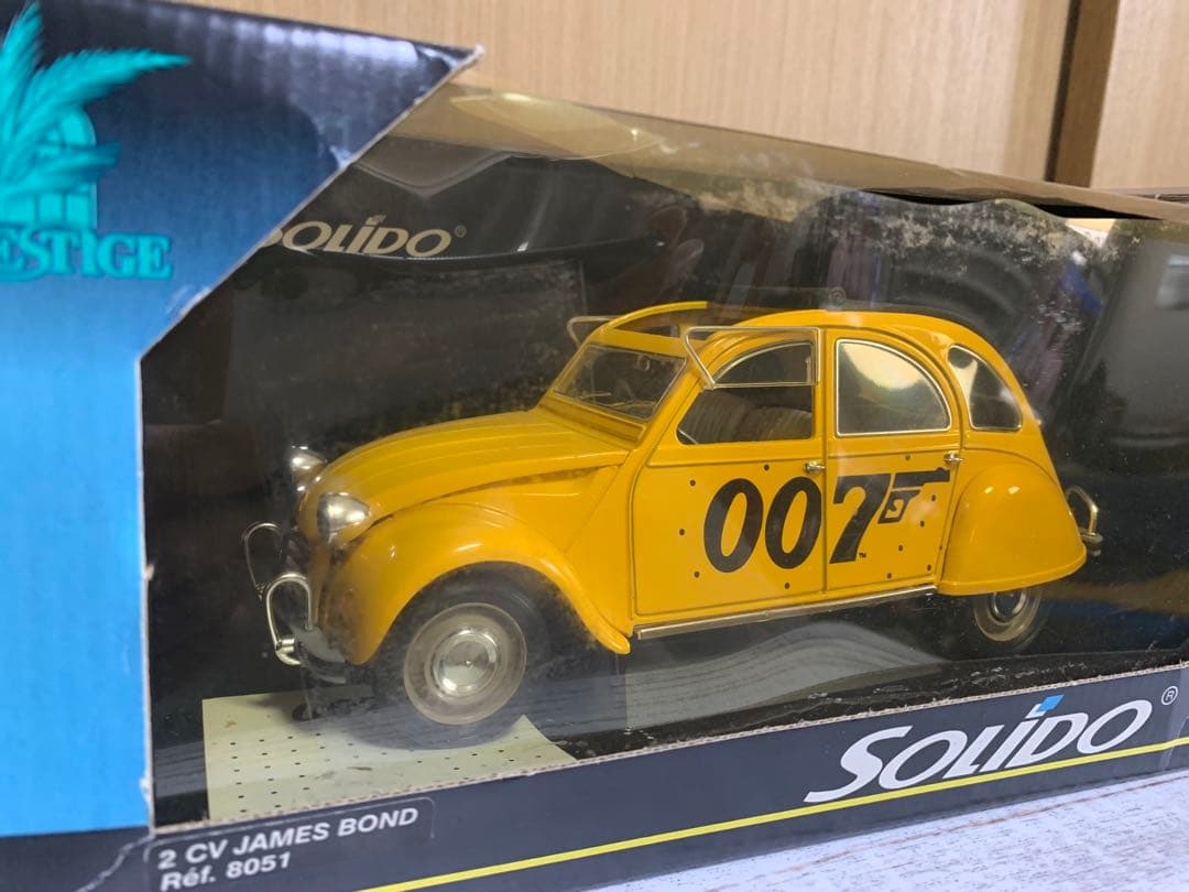 【期間限定値下げ】アメリカングラフティー 1/18及び1/24ミニカー8台セット