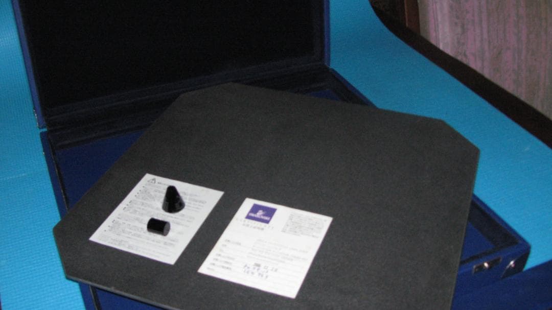 呪われたスワロフスキー・チェスセット