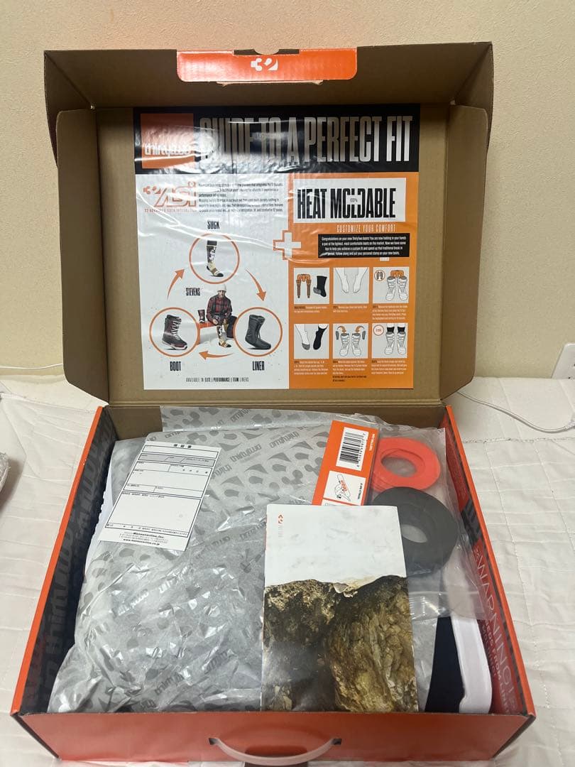 新品未使品ThirtyTwoLASHEDDOUBLE BOA WIDE 28.0