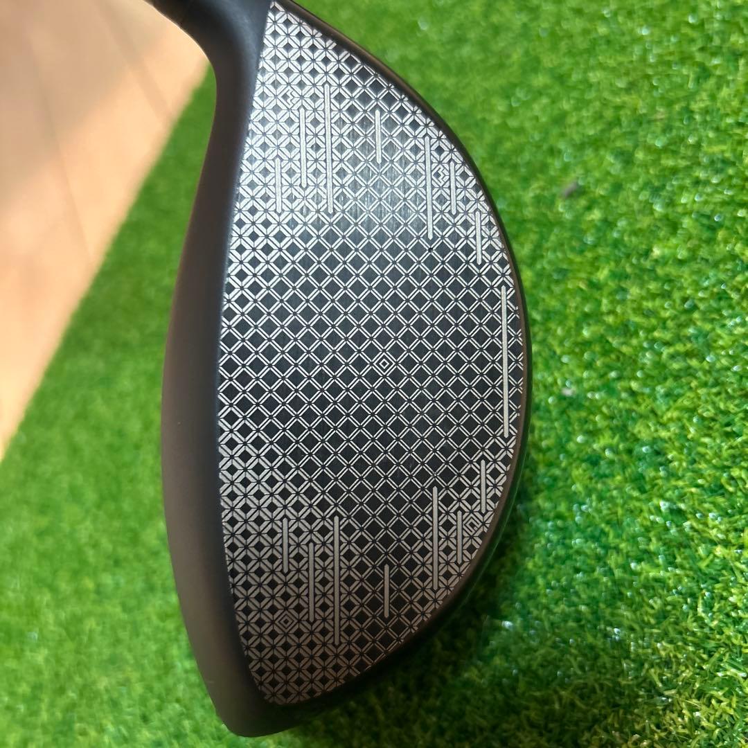 onoff kuro ドライバー 10.5° 純正シャフト ヘッドカバー付き