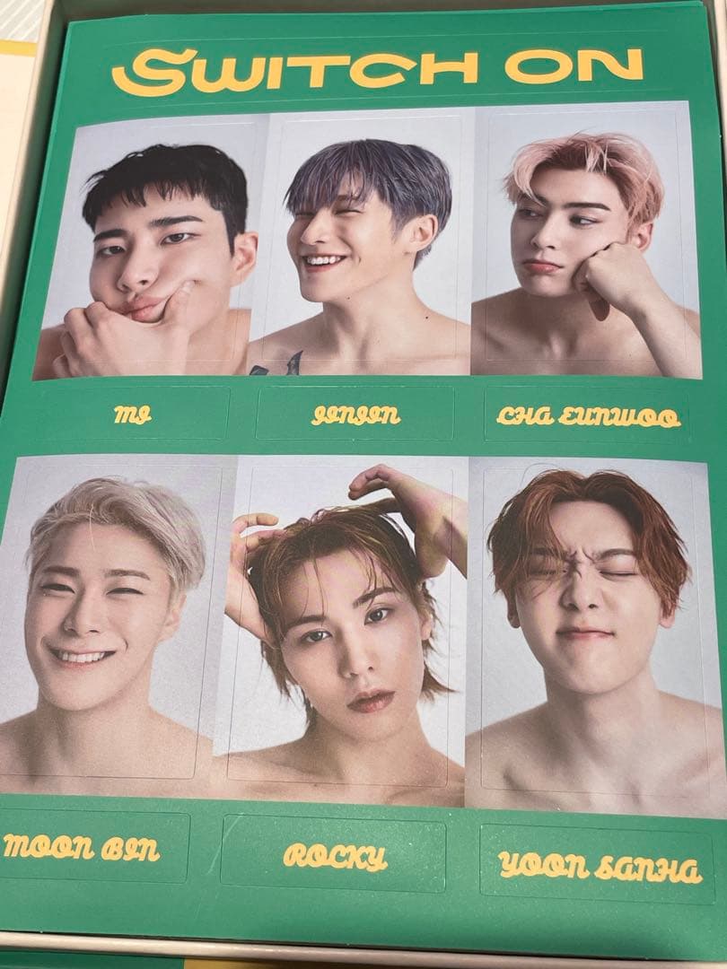 ASTRO アストロ　SWITCH ON ミニアルバム　韓国アイドル　Kpop