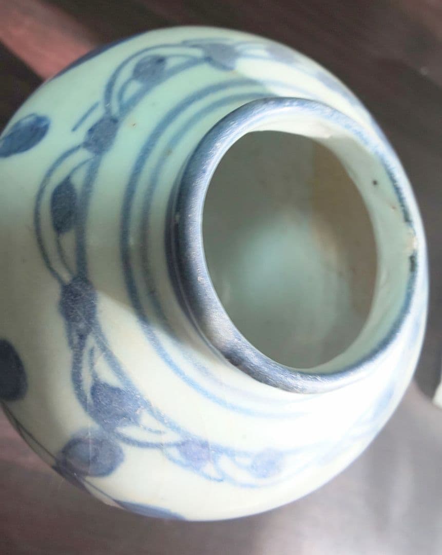 中国美術 明時代 白磁 漳州磁器壺 染付花蝶模様 陶磁器 茶壺