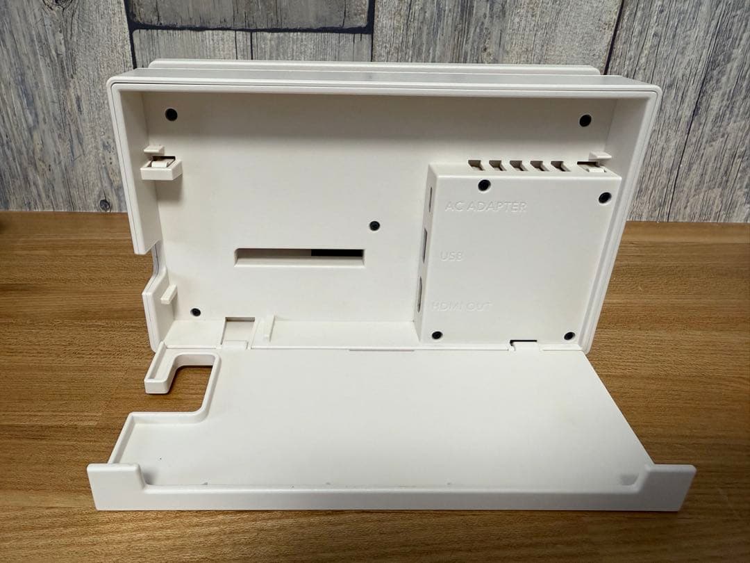 ニンテンドースイッチ　Switch どうぶつの森　本体　SDカード付き