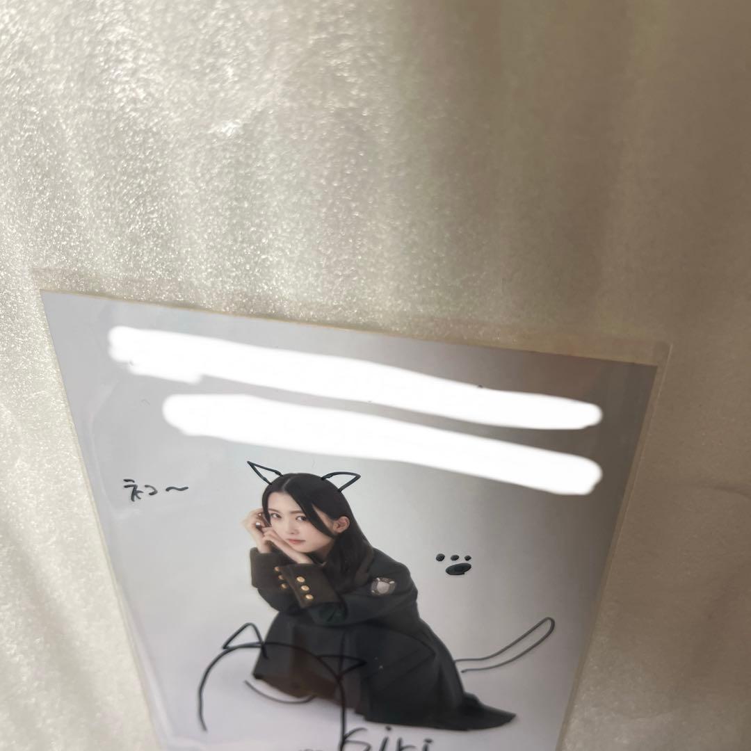 谷口愛季 直筆 生写真