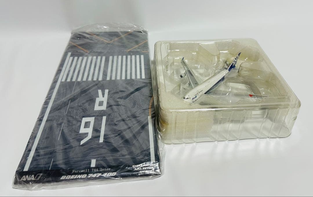 全日空商事 1/400 ANA 747-400 フラップダウンNH40059