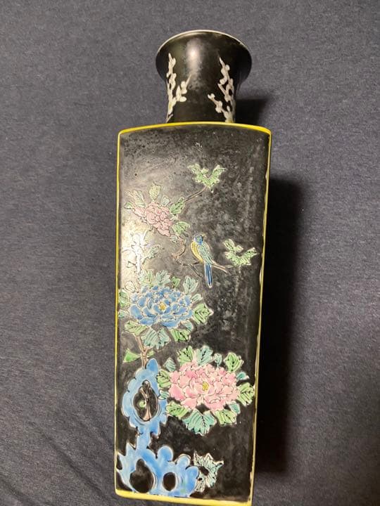 中国清末時代　粉彩 素三彩四方花瓶