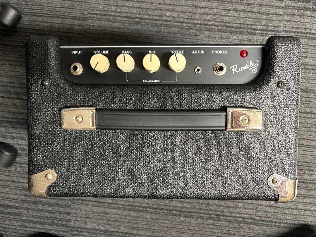 Fender Rumble 15 V3 ベース用アンプ