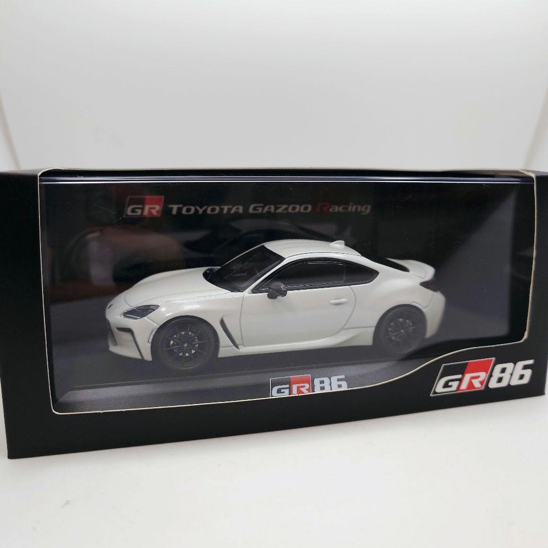 「美品」GR86 カラーサンプルミニカー ホワイトパール