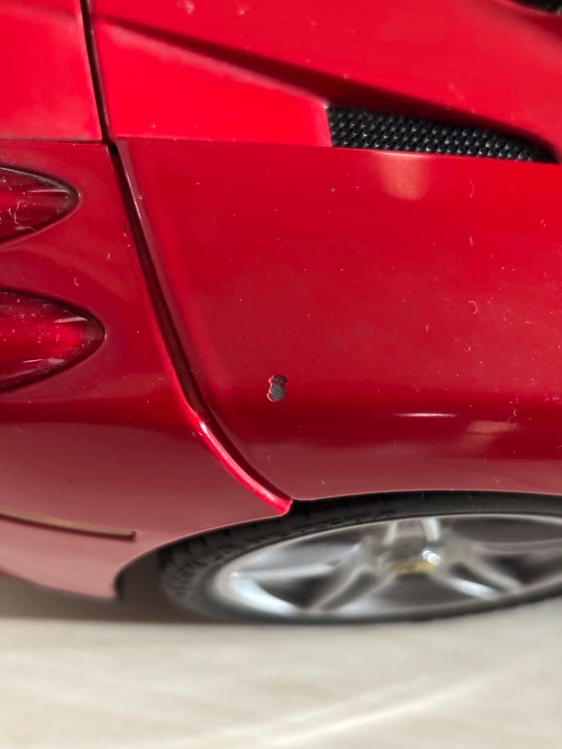 ミスターポン様用。1/10 Ferrari エンツォ 赤 ミニカー