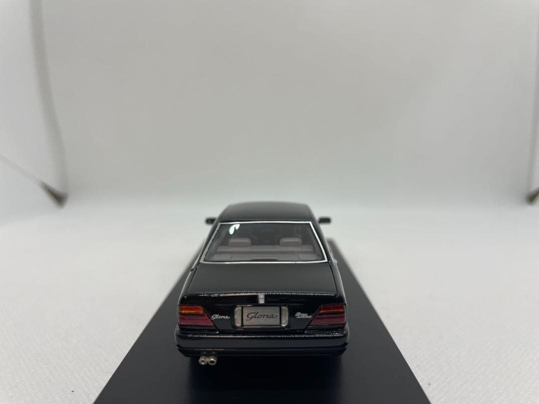 402-603 Hi-Story 1/43 日産 GLORIA V30