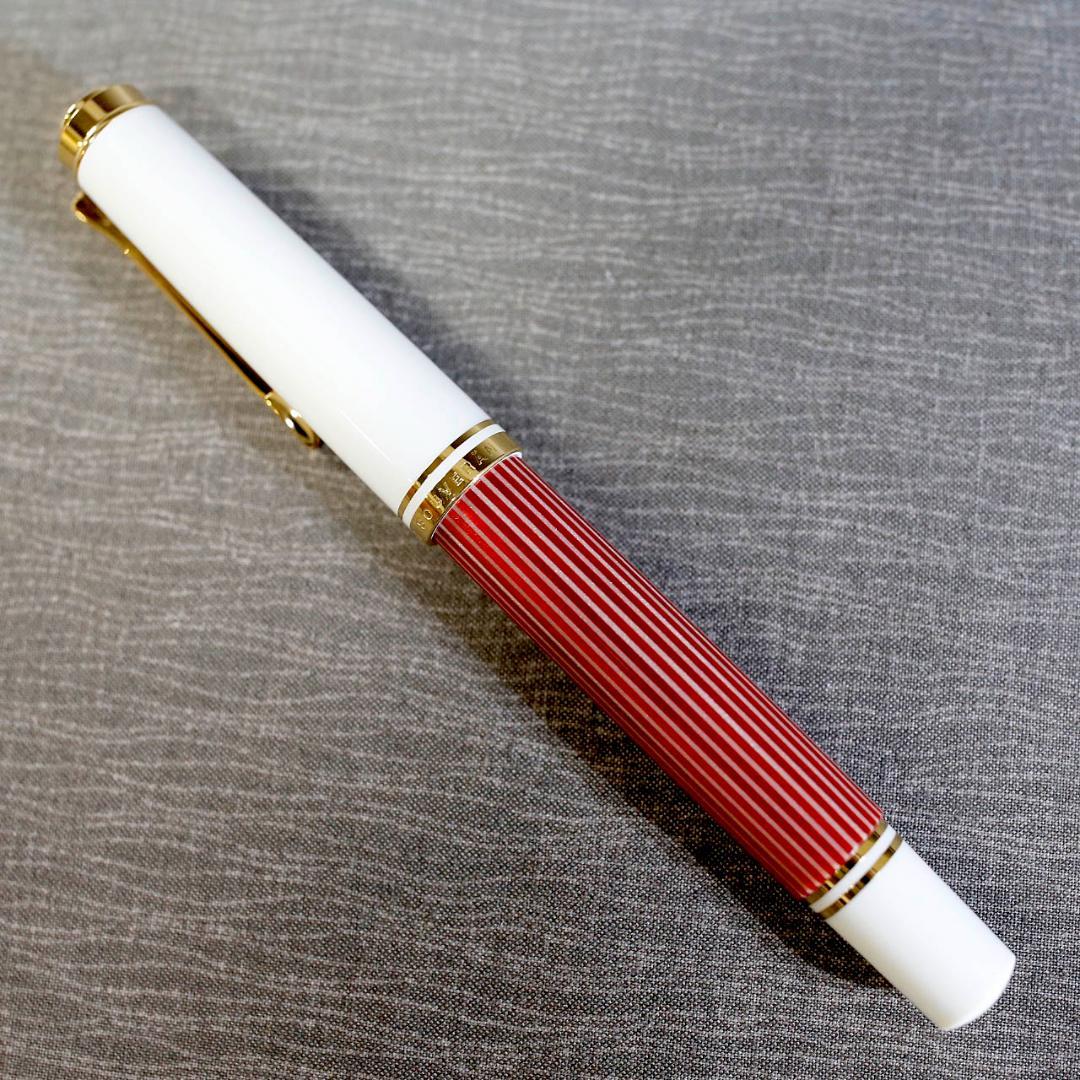 【限定品 極美品】ペリカン 万年筆 Ｍ６００ レッドホワイト スーベレーン
