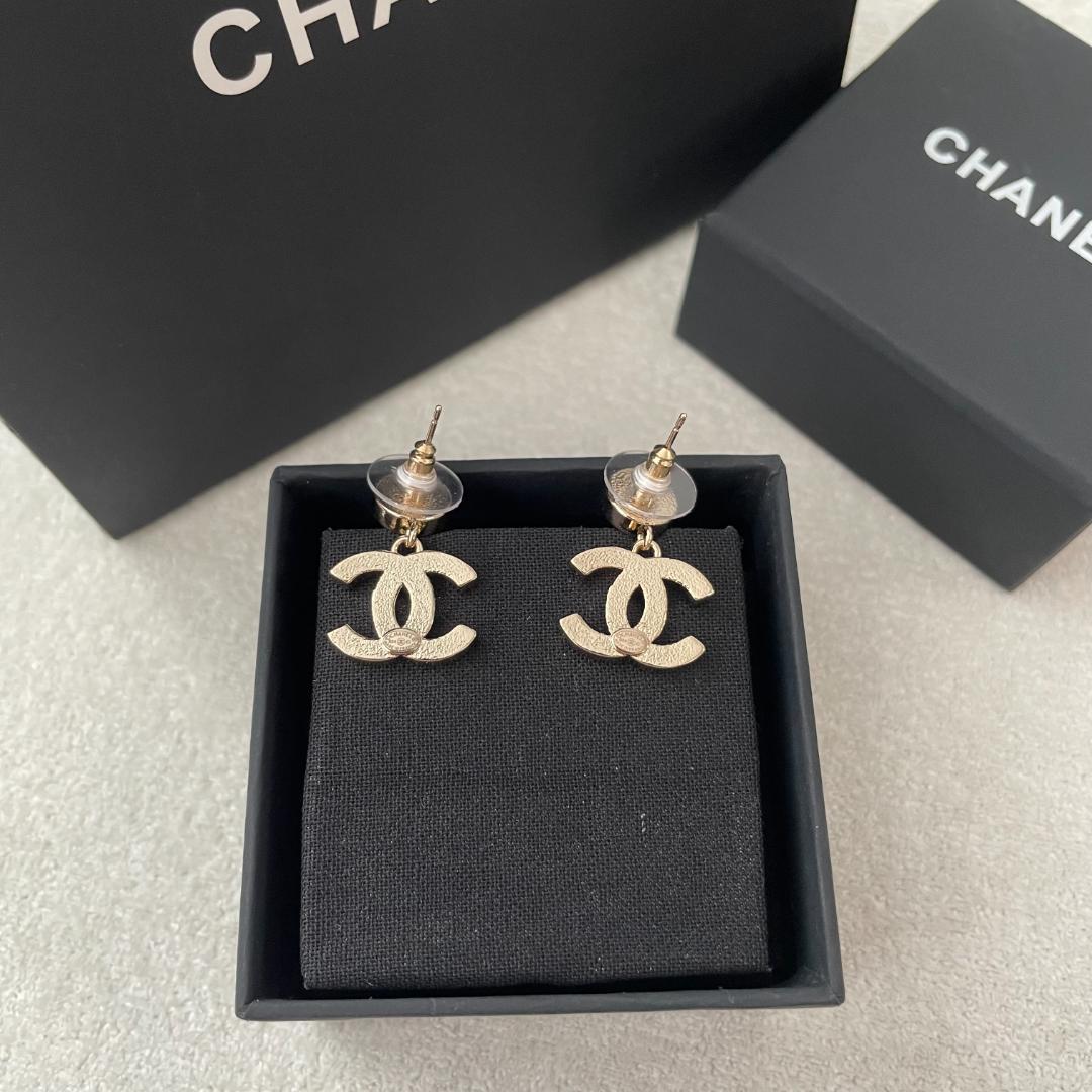 CC ココマーク ピアス ブラック/ゴールド