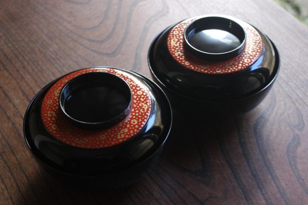 塗キズ有！優美な塗分けに極上木芙蓉蒔絵の映えるお椀2点（検輪島塗京塗雑煮椀