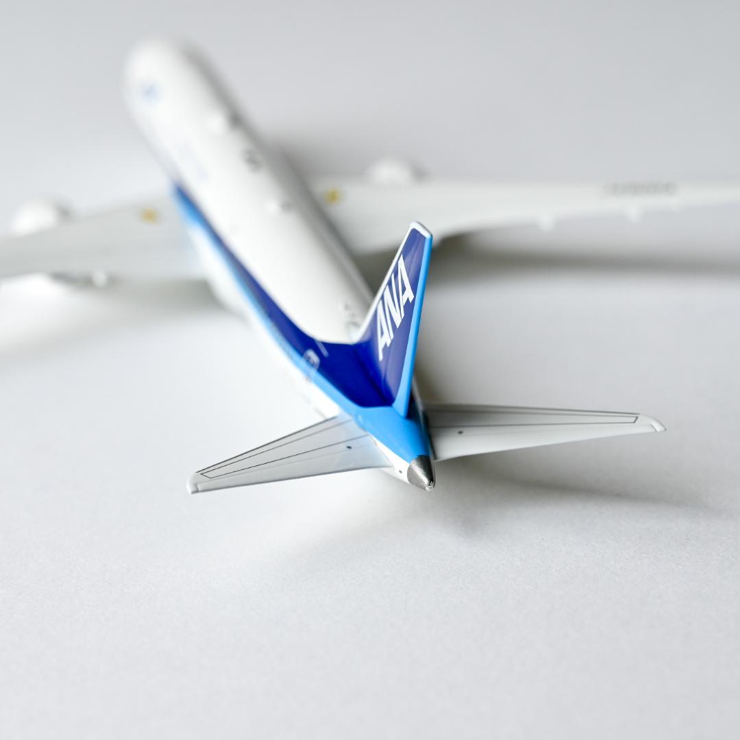 ANA 全日空 B787-10 ギア着脱可 Aviation 1/400