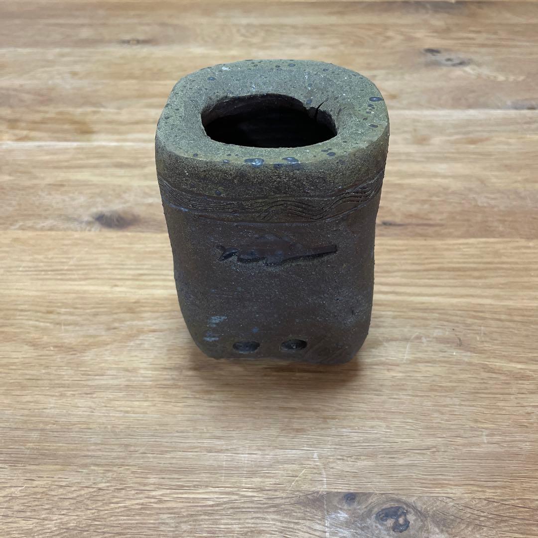 中川伊作　魚文　花生　知花南蛮焼き　ぎょもん　はないけ