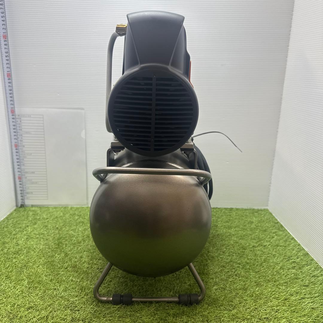 AIR RECEIVER HITACH エアコンプレッサー