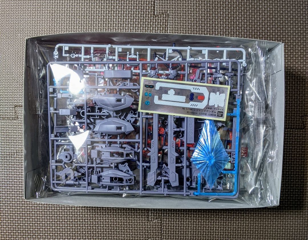 HG 1/144 レジェンドガンダム＋グスタフ・カール 2点セット