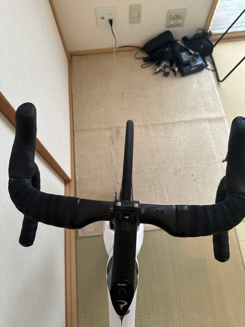 PINARELLO ロードバイク ULTEGRA Di2 ボレアリスホワイト