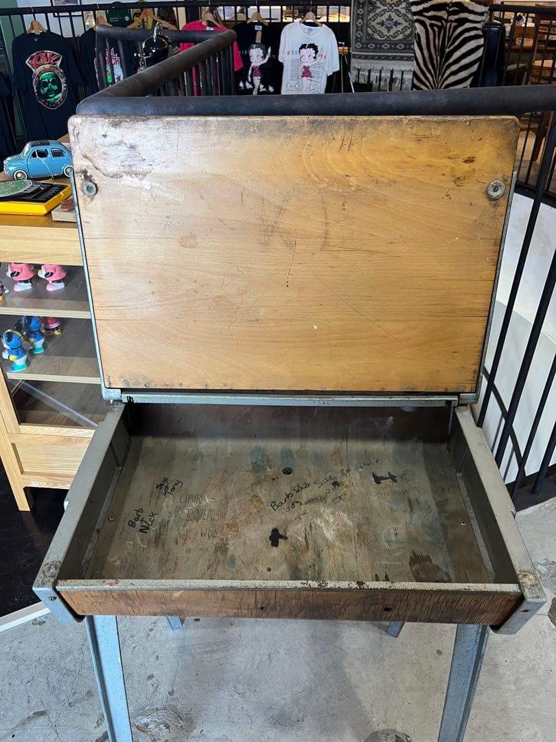 ESAVIAN イギリス　スクールデスク【推定50s-60s】