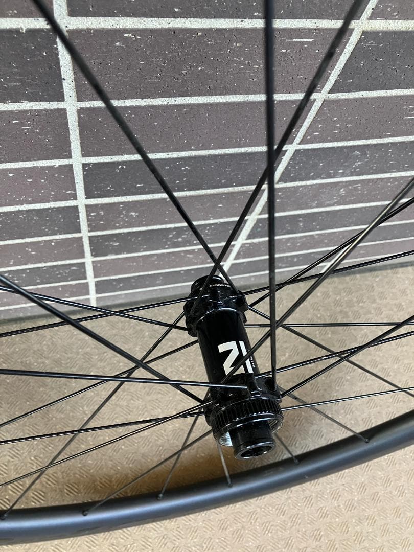 カーボンホイール Superteam 700C