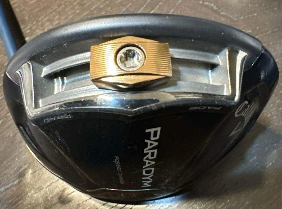 キャロウェイ　パラダイム　FORGFO CARBON 10.5°　カバー付