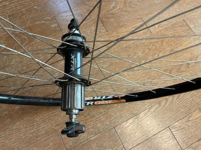 26インチホイール、XTRハブ、リム：STANS No Tube、センターロック