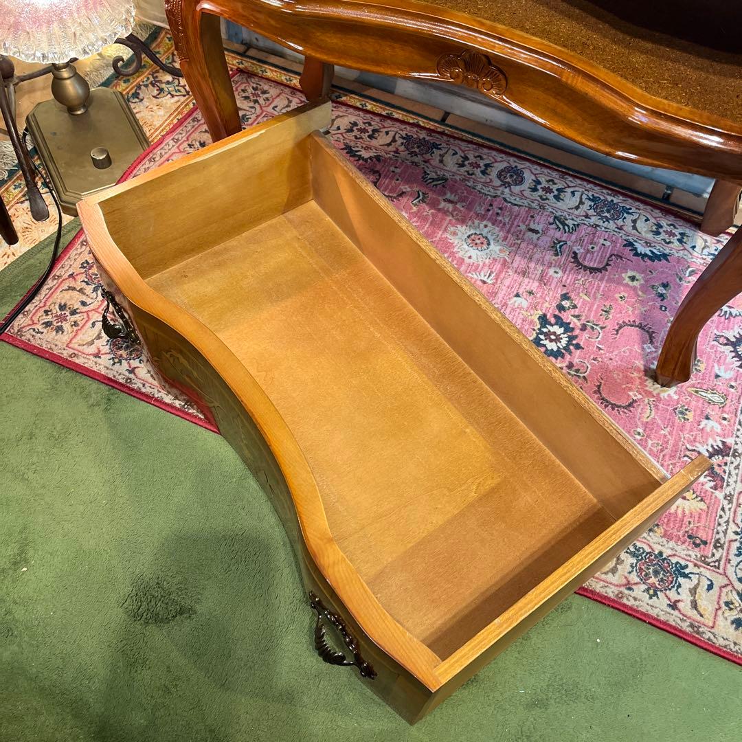 Sale 美品　コンパクトサイズ　アンティーク 象嵌　猫脚　４DRキャビネット