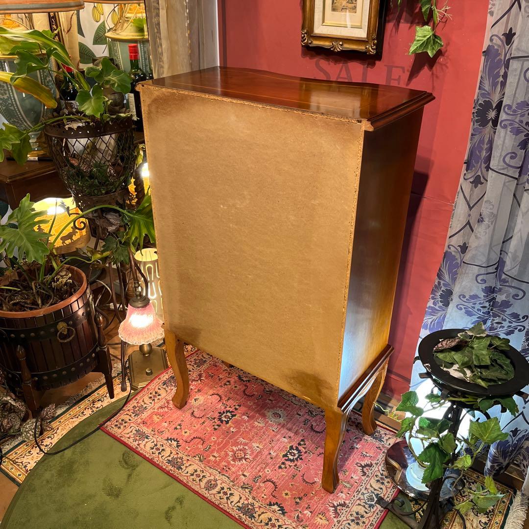 Sale 美品　コンパクトサイズ　アンティーク 象嵌　猫脚　４DRキャビネット