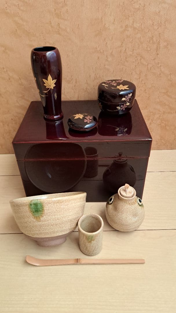 マリン　茶箱セット　溜塗+抹茶ふるい缶　龍村美術織物帛紗+足袋カバー