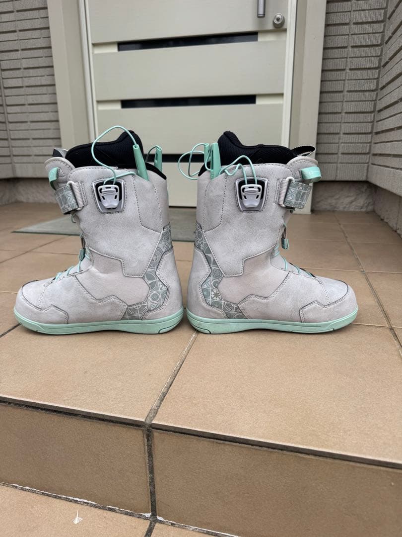DEELUXE スノーボードブーツ24.５センチ