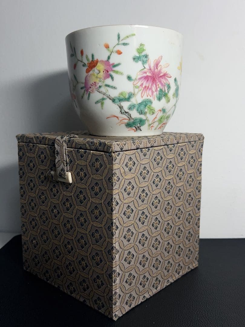 清時代粉彩茶入 陶磁器 花 茶道具 旧家整理品 中国古美術　専用箱あり