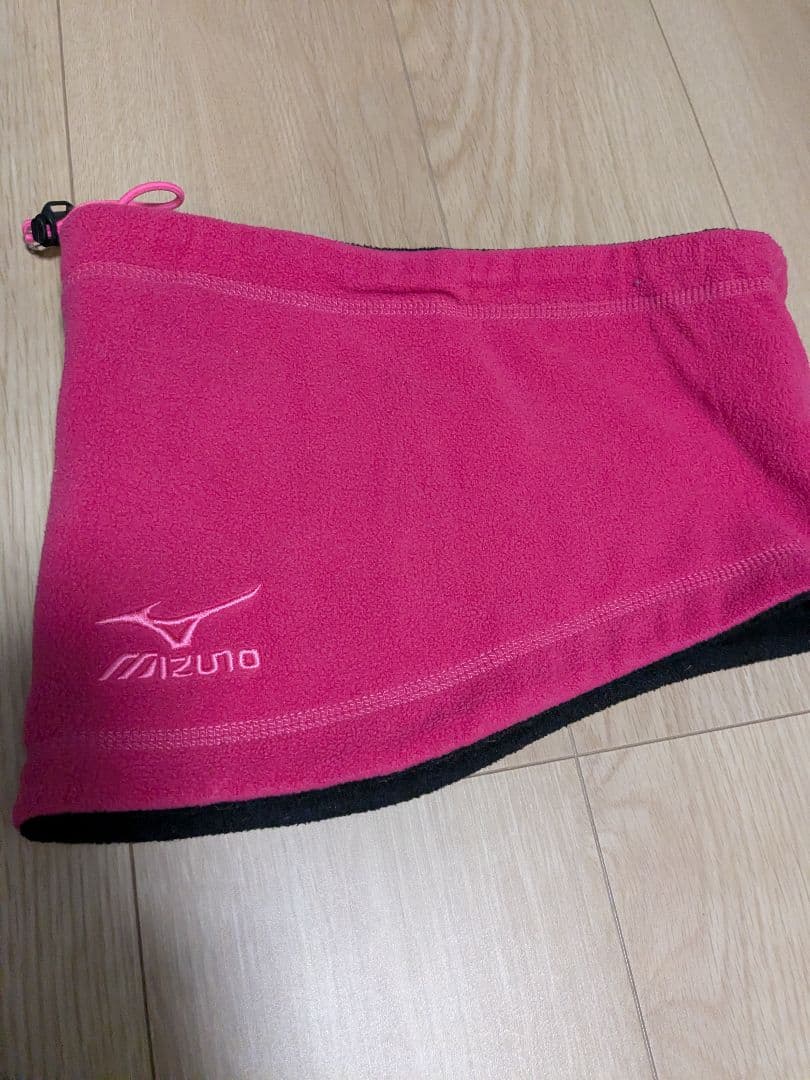 デサント スノーウェア Mサイズ 未使用品　黒ピンク　ゴーグル　ヒップパッドつき